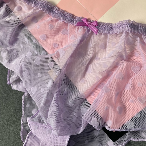 NWT VS mesh ruffle short panty - Picture 6 of 7